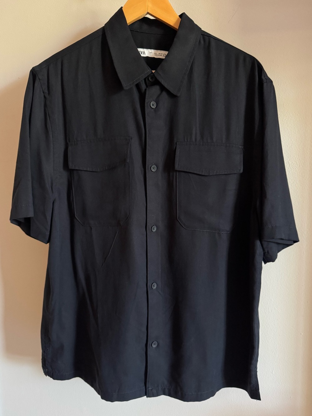 Zara Men’s Dark Navy Blue Relaxed Fit Short Sleeve Button Down Shirt w Pockets L
